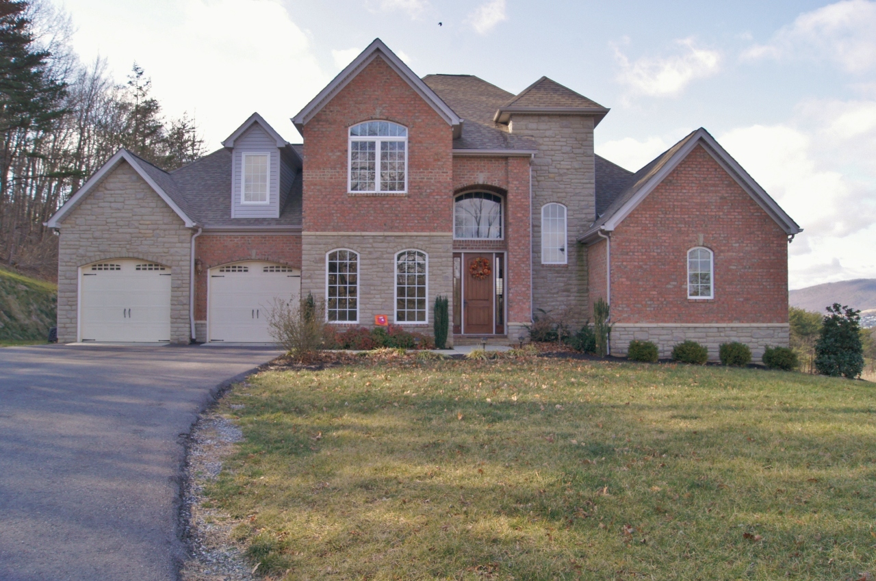 268 White Tail, Roanoke, VA