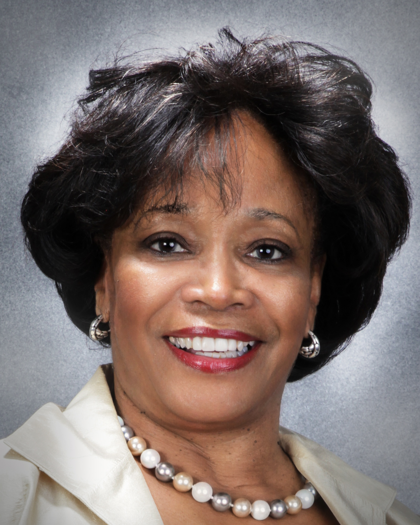 Guinevere JonesWood at Long & Foster Real Estate, Inc. Fort