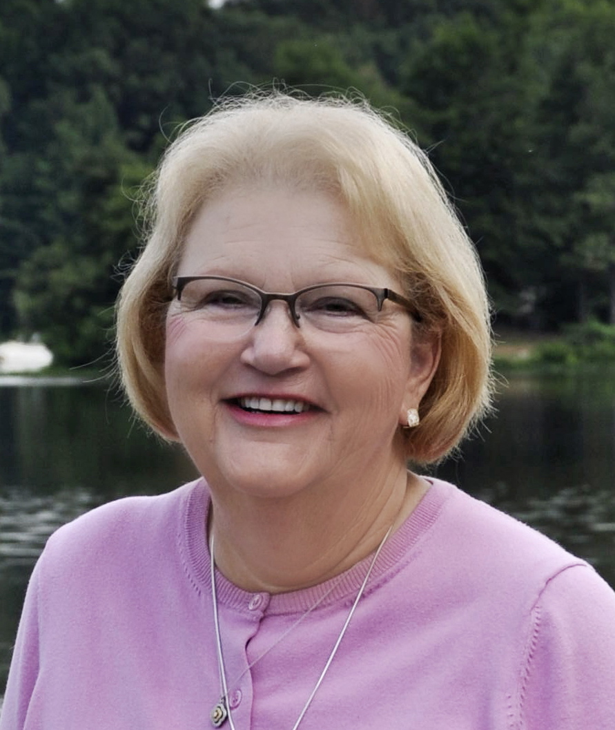 Peggy Burke at Long & Foster Real Estate, Inc. Burke/Fairfax Station