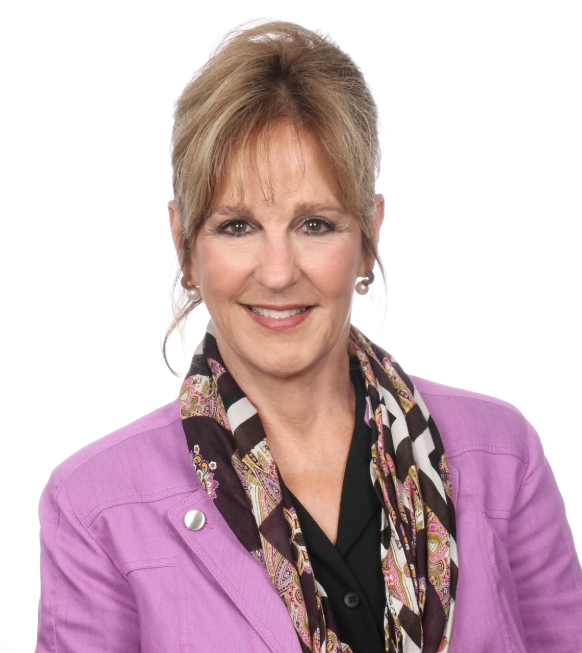 Jamie Younger at Long & Foster Real Estate, Inc. Virginia Properties Luxury Real Estate