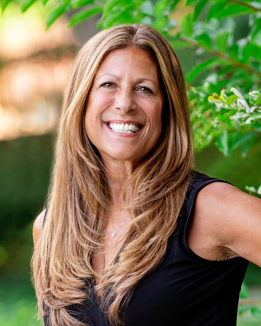 Rose Bloom at Long & Foster Real Estate, Inc. Greenville Luxury