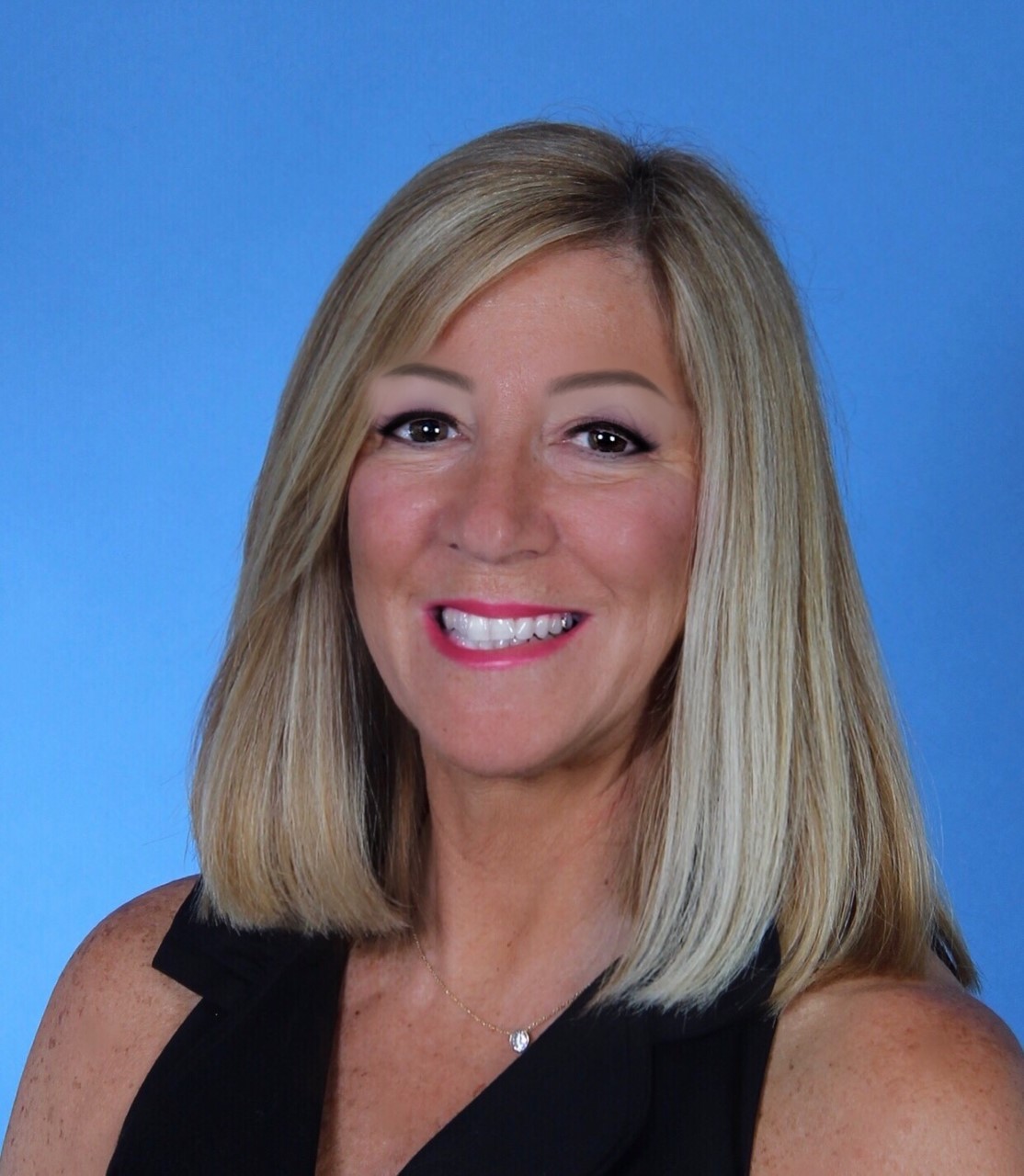 Robin Real Estate Agent