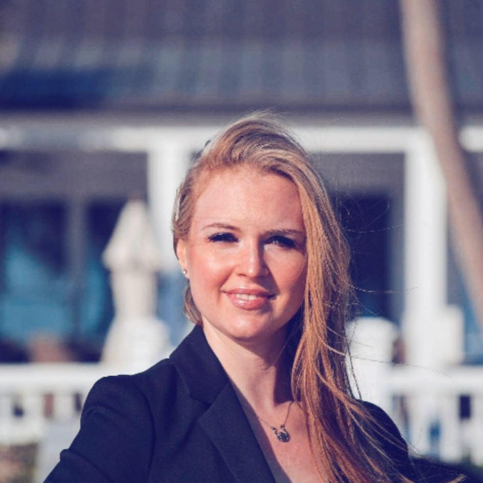 Laura Clark Goodman at Long & Foster Real Estate, Inc. Oceanfront