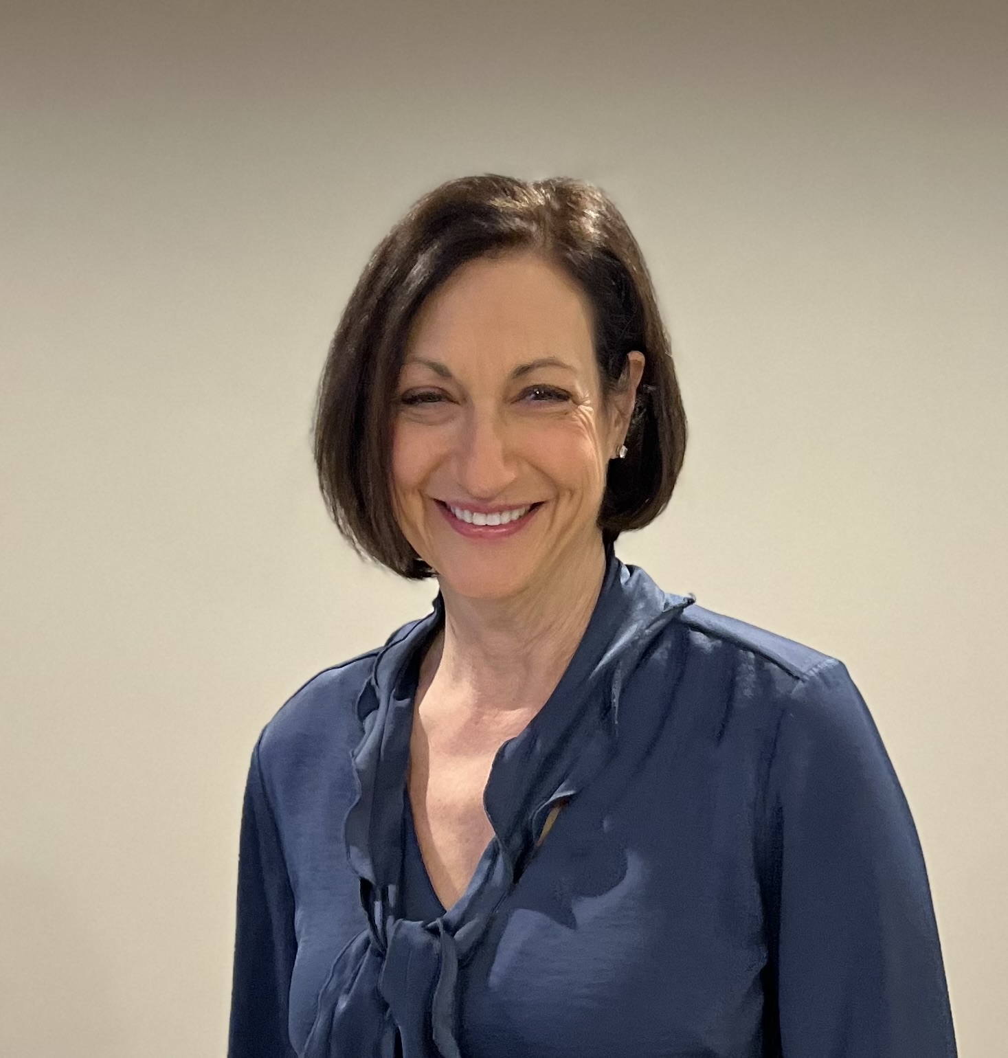 Karen Horn at Long & Foster Real Estate, Inc. Luxury Real Estate