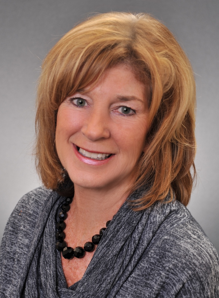 Eileen Gilbert at Long & Foster Real Estate, Inc. Columbia Luxury