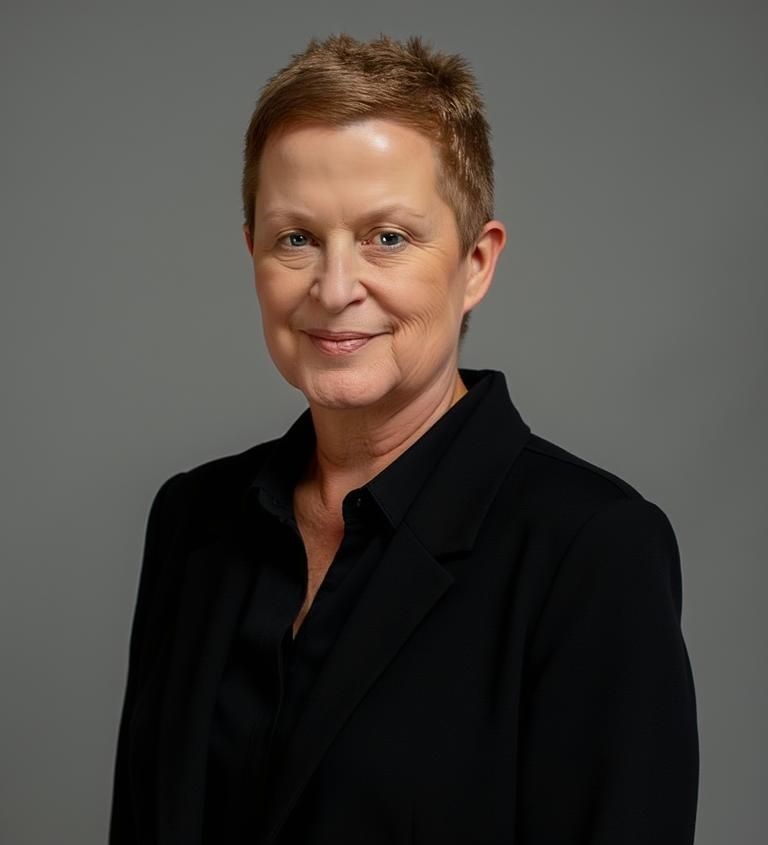 Diane Miller at Long & Foster Real Estate, Inc. Luxury Real Estate